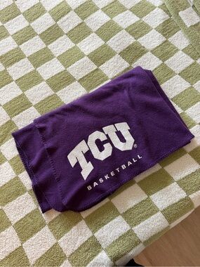TCU Basketball Throw Blanket
